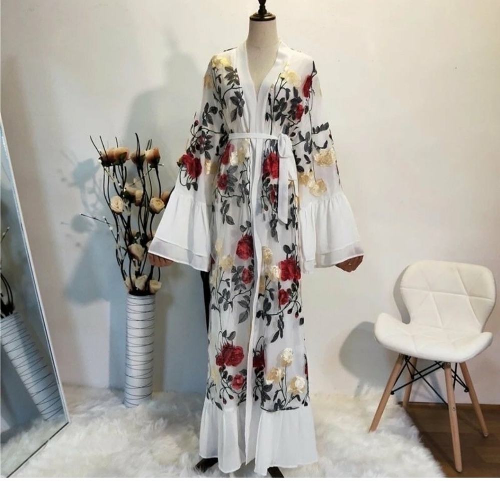 Duster with Roses